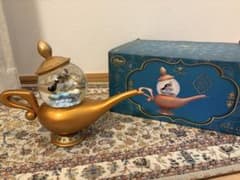 レア美品　アラジン　スノーグローブ　 ディズニーストアのサムネイル
