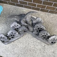 金属製 鷹と葉の彫刻 約60cm x 30cm 金属製 鷹と葉の彫刻 約60cm x 30cm - メルカリ