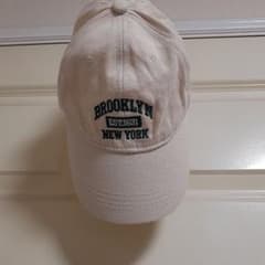 BROOKLYN EST 1631 キャップ ベージュのサムネイル