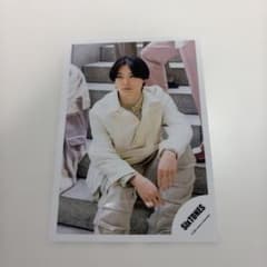 SixTONES 松村北斗 公式写真のサムネイル