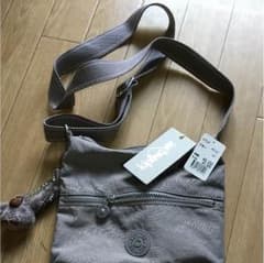 キプリングショルダー 値下げしました❣️のサムネイル