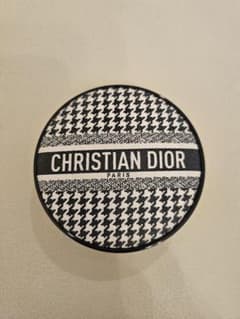 CHRISTIAN DIOR クッションファンデーションケース　パフ付きのサムネイル