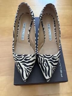 お値下げ美品！PELLICO アニマ　ハウンドトゥース柄 フラット36.5 PELLICO 36.5 ANIMA 35 SC ゼブラ柄パンプス - メルカリ