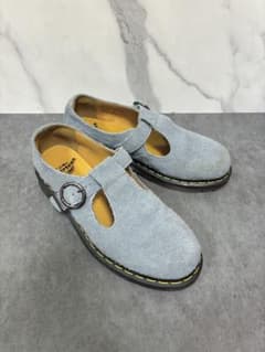 Dr.Martens グレー スエード Tストラップシューズのサムネイル