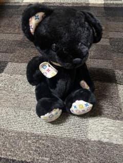 モノグラム　クマ　ぬいぐるみのサムネイル