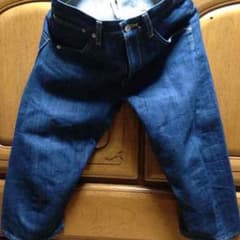リーバイス 立体クロップドパンツのサムネイル