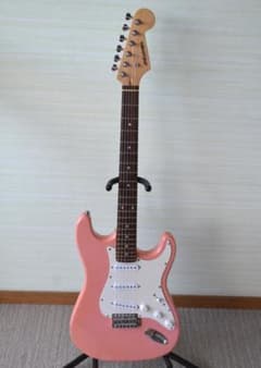 Selder エレキギターピンク ストラトタイプ ソフトケース付き - メルカリ