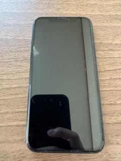 【本体美品】iPhone11 pro ミッドナイトグリーン 256Gのサムネイル