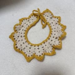 ベビー用かぎ針編みスタイのサムネイル