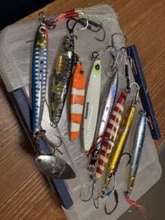ジグ　シマノ　ジャクソン　ガンクラフト他　ケース付きのサムネイル