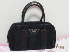 美品！PRADA 小さいバッグのサムネイル