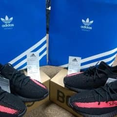 アディダス イージーブースト350V2のサムネイル