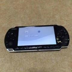 psp3000本体とソフト8本と充電器付きのサムネイル