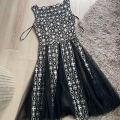 美品 希少】TADASHI SHOJI ノースリーブワンピース サイズ 0 - メルカリ