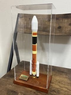 三菱重工公式 H-IIAロケット模型 宇宙開発事業団 JAXA　NASDA 三菱重工公式 H-IIAロケット模型 宇宙開発事業団 JAXA NASDA - メルカリ