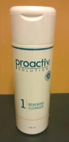 プロアクティブ proactiv 
リニューイング クレンザー 120mLのサムネイル