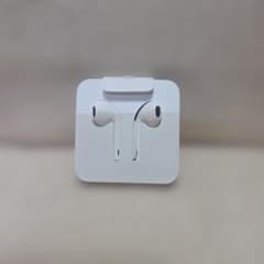 Apple Lightning イヤホン 純正品のサムネイル