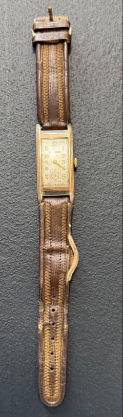 希少 40s BULOVA カーベックス 純正リューズ 手巻き 腕時計 - メルカリ