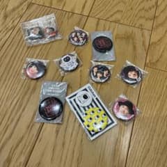 OFFICE CUE 缶バッジいろいろのサムネイル