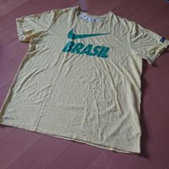 Nike The Nike Tee XL イエロー BRASILのサムネイル