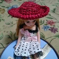 リカちゃんの帽子のサムネイル