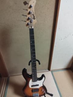 Cort GB34A エレキベース - メルカリ