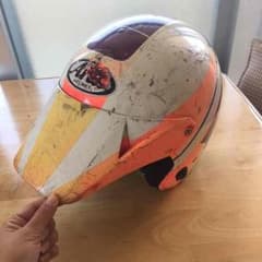 アライ ヘルメットのサムネイル