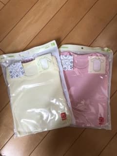 ユニクロ　クールネック　ボディスーツ　2枚のサムネイル