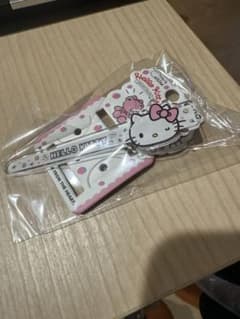 ハローキティ アクリル髪留めのサムネイル