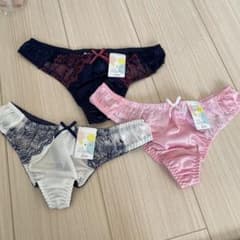 Tバック3枚セットのサムネイル