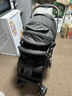 Aprica ラクーナ クッション フリー ベビーカーのサムネイル