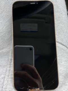 【ジャンク】液晶割れ　iPhone 12 Pro 256gbのサムネイル
