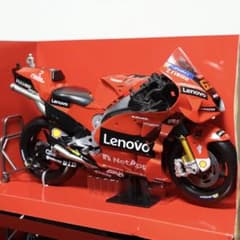 DUCATI Desmosedici GP 2022 1/6 箱ダメージあり DUCATI Desmosedici GP 2022 1/6 箱ダメージあり - メルカリ