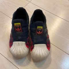 adidas アディダス スニーカー　18㎝のサムネイル