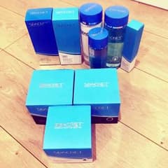 値引【高級コスメ】seacret フェイスケアセット 58,970円相当のサムネイル