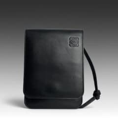 LOEWE ロエベ アナグラム フォンケース ショルダーバッグ 美品 黒のサムネイル