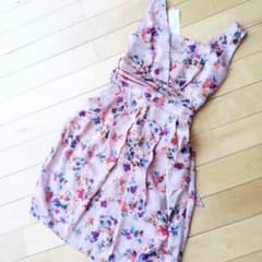 未使用LASUD花柄リボンワンピースのサムネイル