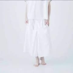 keisuke yoneda 袴パンツ 白のサムネイル