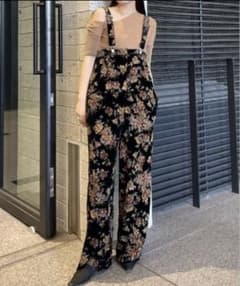 Ameri FLOWER PRINT VELOUR PANTS オーバーオール - メルカリ
