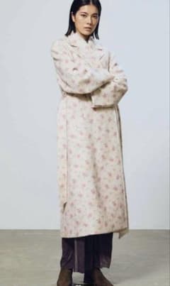 新品 COEL ヴィンテージフラワーガウンコート ヨンア - メルカリ