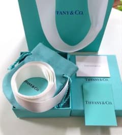 ♥♥美品♥♥Tiffany空箱 巾着袋 ショップ袋 カード リボン♥可愛すぎ