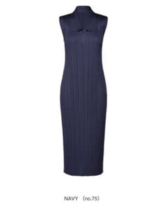 新品】PLEATS PLEASE MONTHLY MAY ネイビー - メルカリ