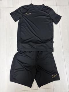 Nike サッカーウェアセット ブラック　150のサムネイル
