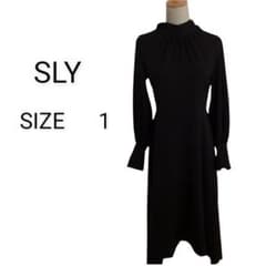 SLY       黒       ワンピースのサムネイル