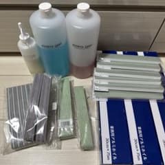 ネイルサロン用品　まとめ売りのサムネイル