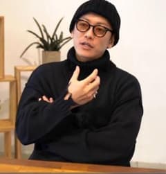 佐藤健 着用　VICTIM 20AW M DAMEGE TURTLE KNIT 佐藤健 着用 VICTIM 20AW M DAMEGE TURTLE KNIT - メルカリ