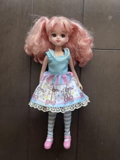 ユニコーン柄のリカちゃん人形のサムネイル