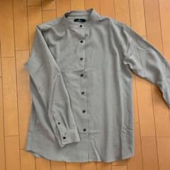 モノマート　ノーカラーシャツ　Lのサムネイル