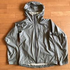 パタゴニアM10ジャケット　メンズXSのサムネイル