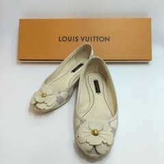 Louis Vuitton フラットシューズ クリーム色 LOUIS VUITTON フラットシューズ クリーム色 - メルカリ